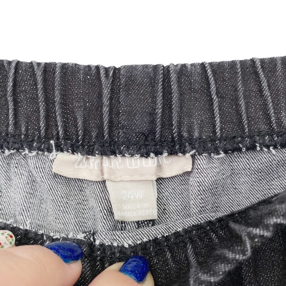 Woman Within Dark Gray Denim Capri w Elastic Waist Pull On w Pockets Sz 24W - Picture 5 of 8